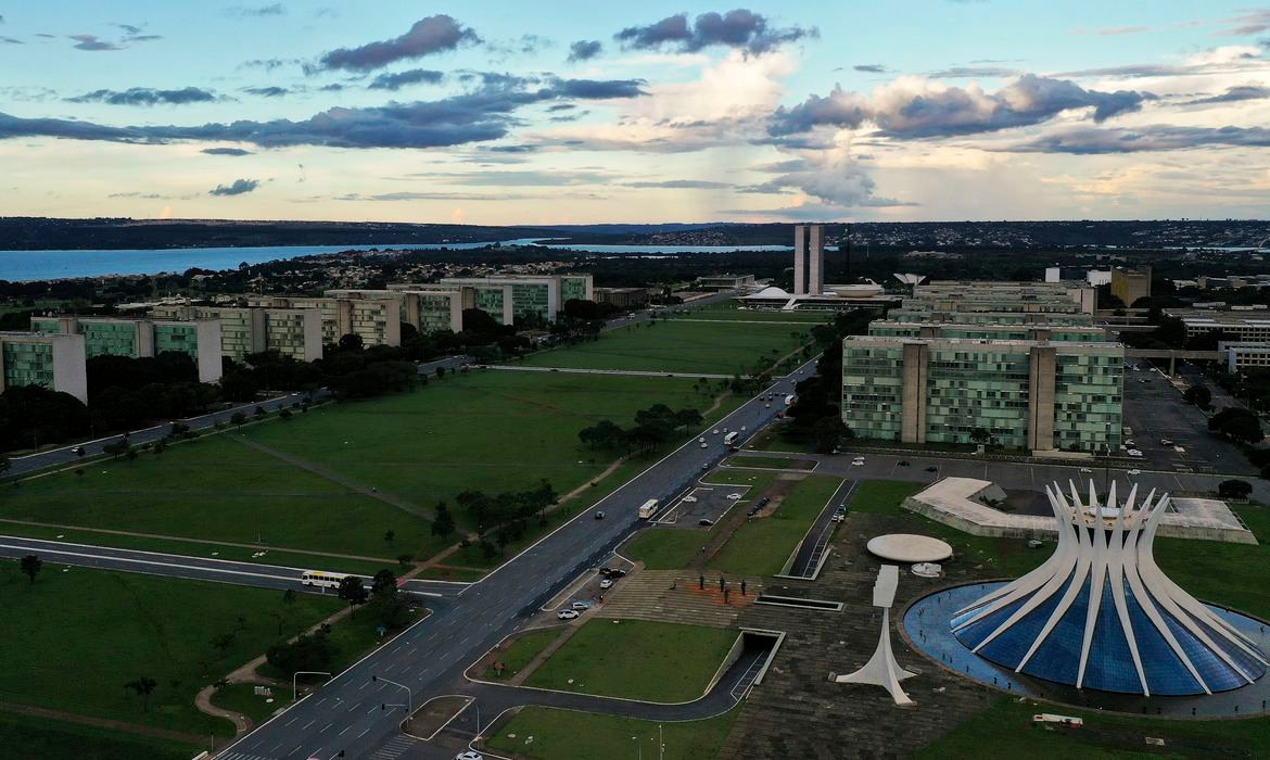 Rota Monumental e CATs ampliam opções para turistas em Brasília
