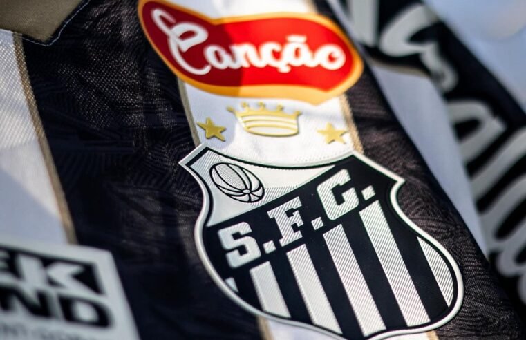 Santos sofre gol relâmpago, mas supera a UCV e se classifica na Sula