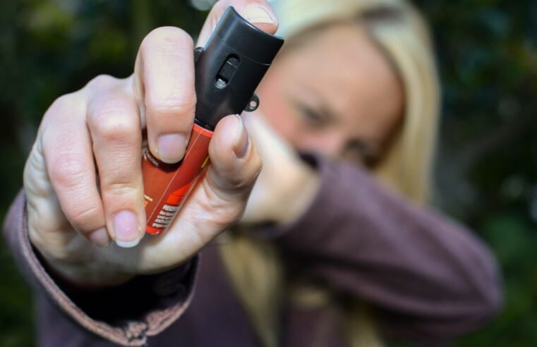 Spray de pimenta para mulher é medida paliativa, diz promotora
