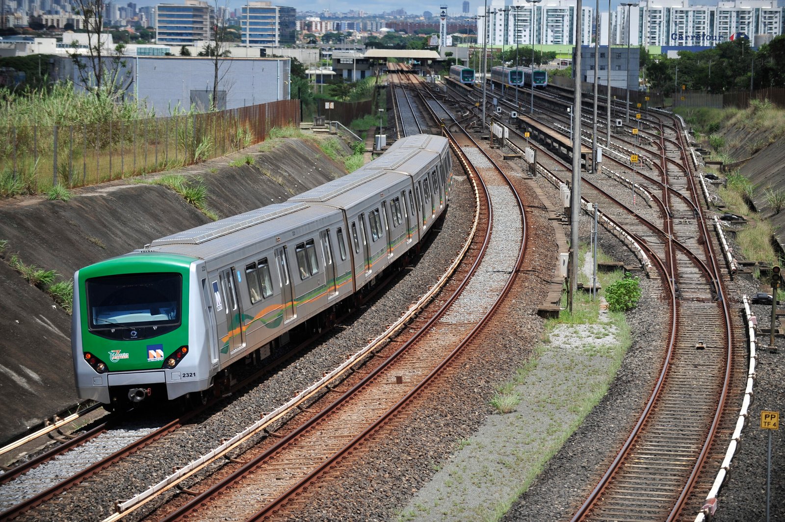 TRT mantém condenação do Metrô-DF por adicional de periculosidade a operador