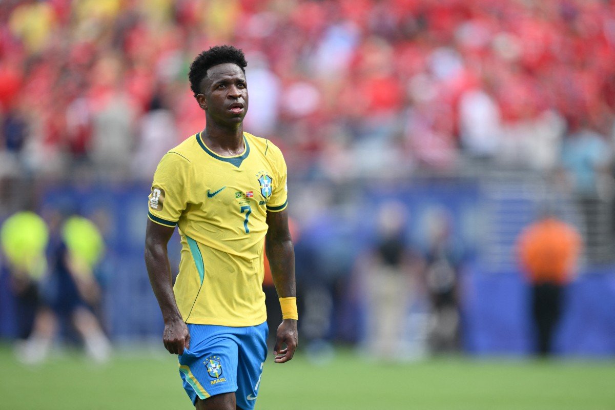 Vini Jr. e Real Madrid agendam reunião para renovação de contrato, diz site