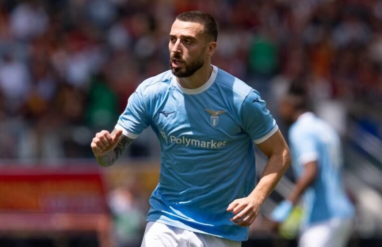 Zagueiro espanhol Mario Gila deixa Lazio e assina com Milan