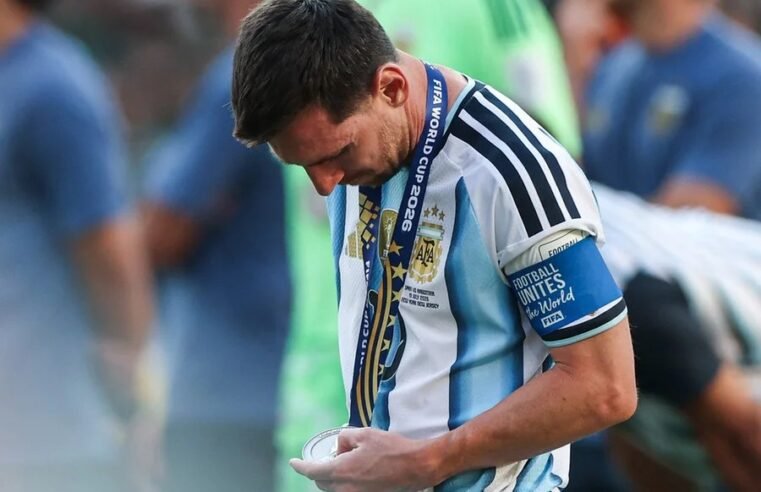 ‘A dor é muito grande’, diz Messi sobre derrota na final da Copa de 2026