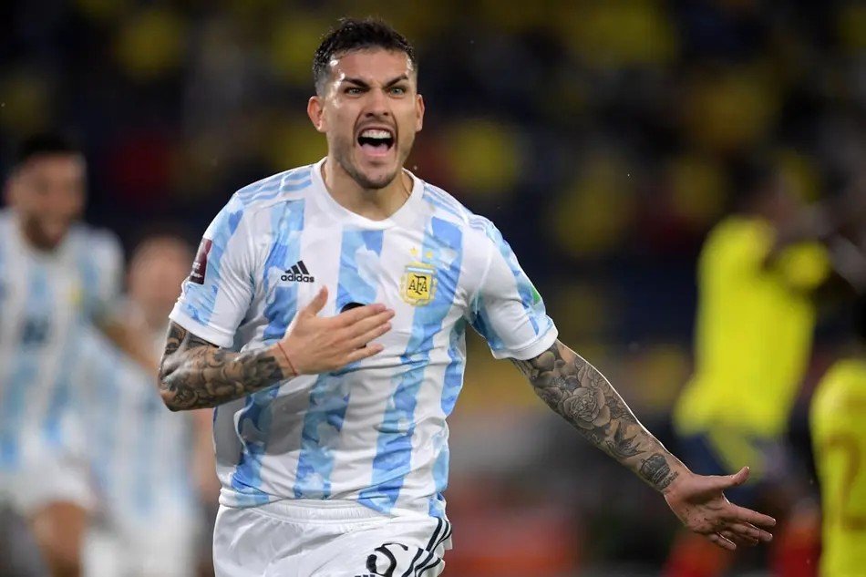 ‘Não surpreende’, diz argentino Paredes após eliminação do Brasil