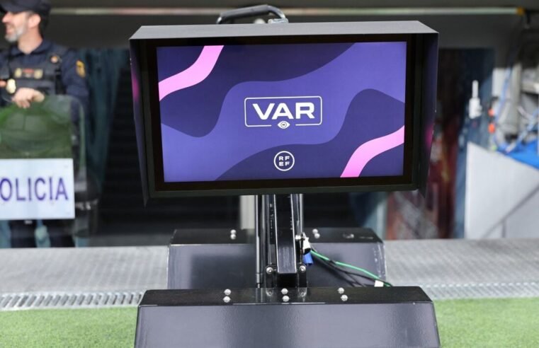 ‘VAR-gentina?’: teorias da conspiração se multiplicam antes da semifinal da Copa do Mundo