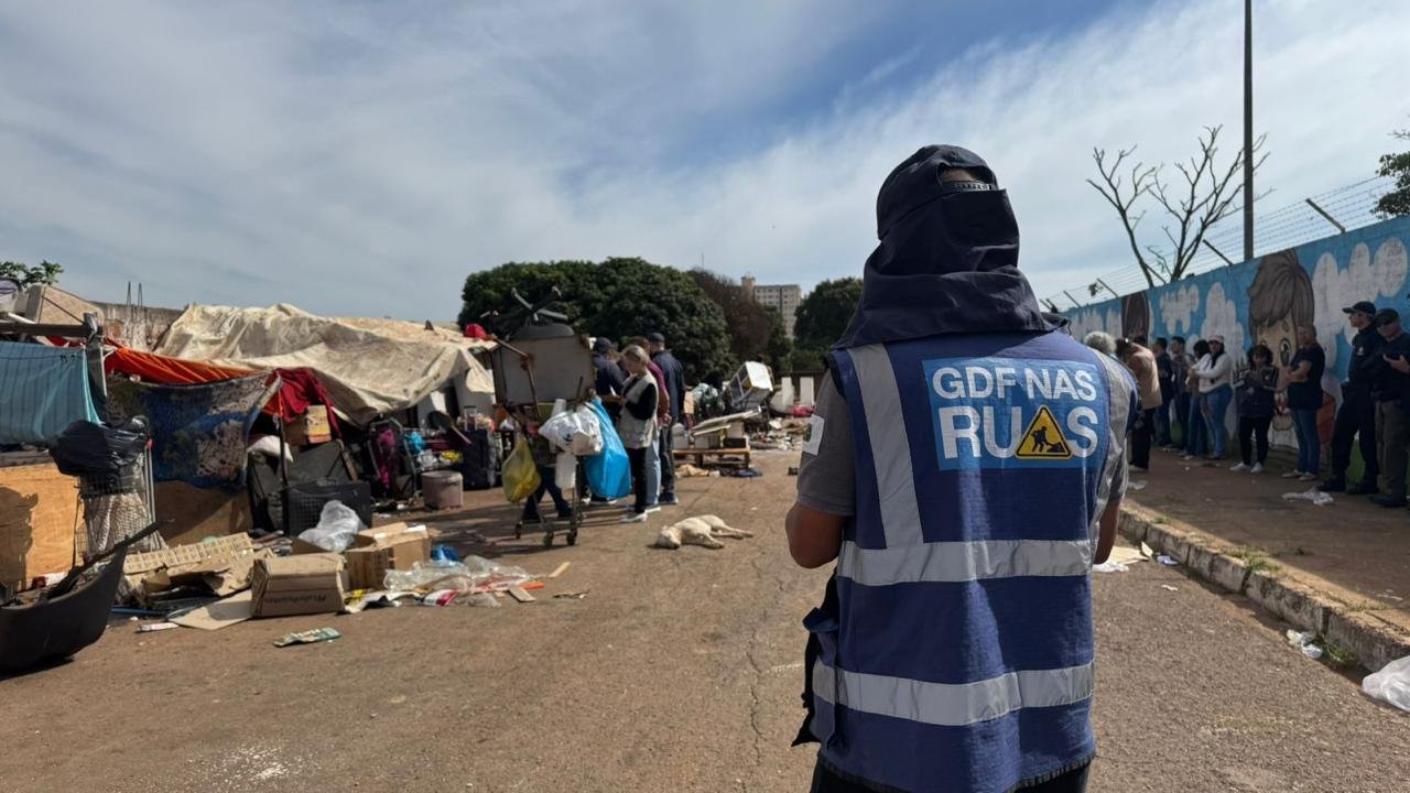 Ação de acolhimento atende pessoas em situação de rua em Águas Claras e Ceilândia