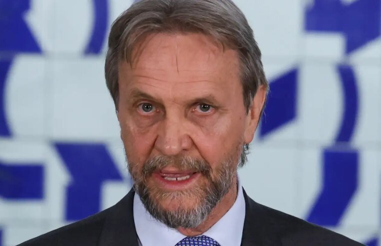 Após AVC isquêmico, líder do PT na Câmara continua internado
