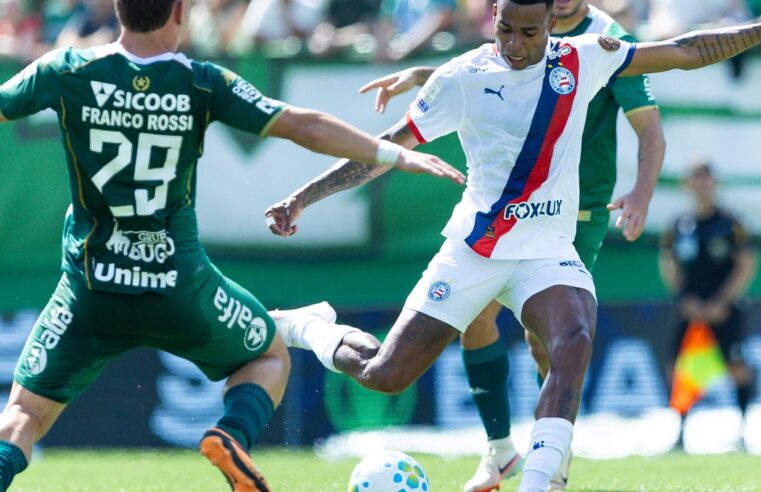 Brasileirão: Chapecoense busca empate com Bahia em jogo de seis gols