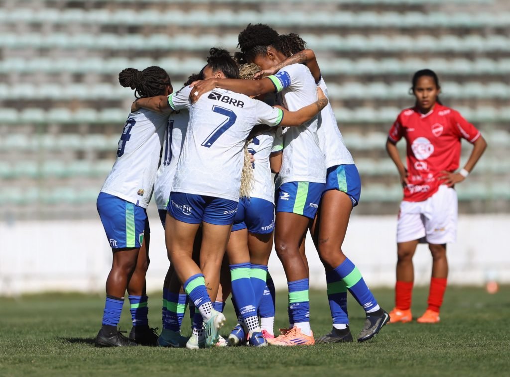 Brasileirão Feminino: Minas vence Vila e vai enfrentar o Ação-MT no mata mata