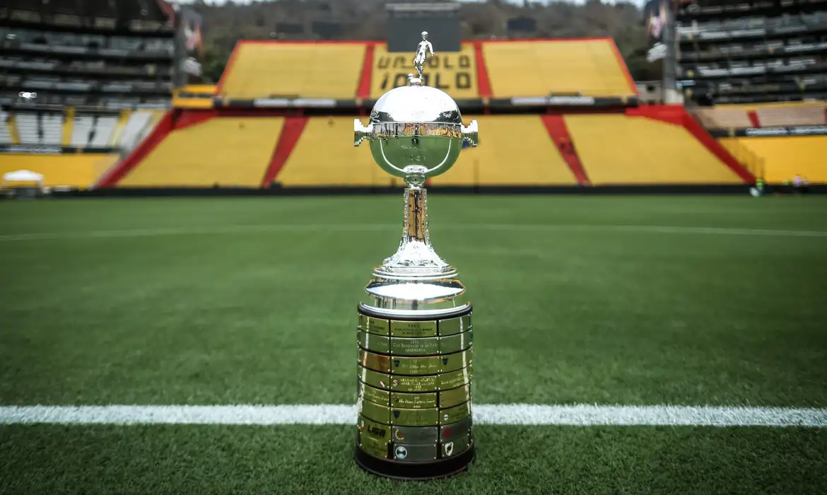 Brasileiros e argentinos iniciam batalha para liderar lista de campeões da Libertadores