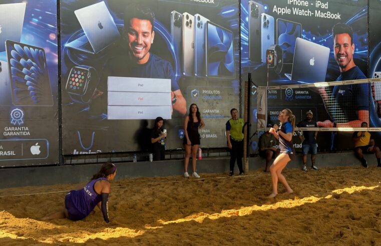 Celina Leão reforça a importância do esporte ao participar de campeonato de futevôlei