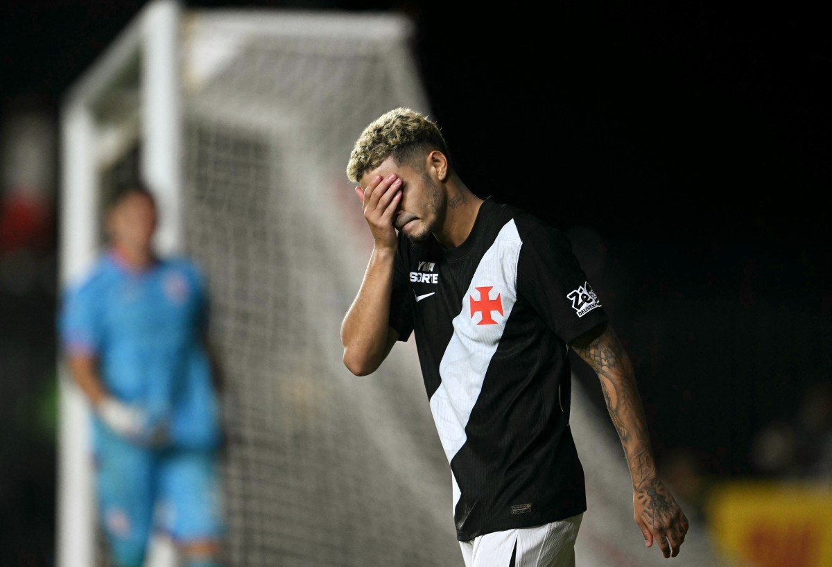 Com quatro gols anulados, Bahia e Vasco não saem do zero no Brasileirão