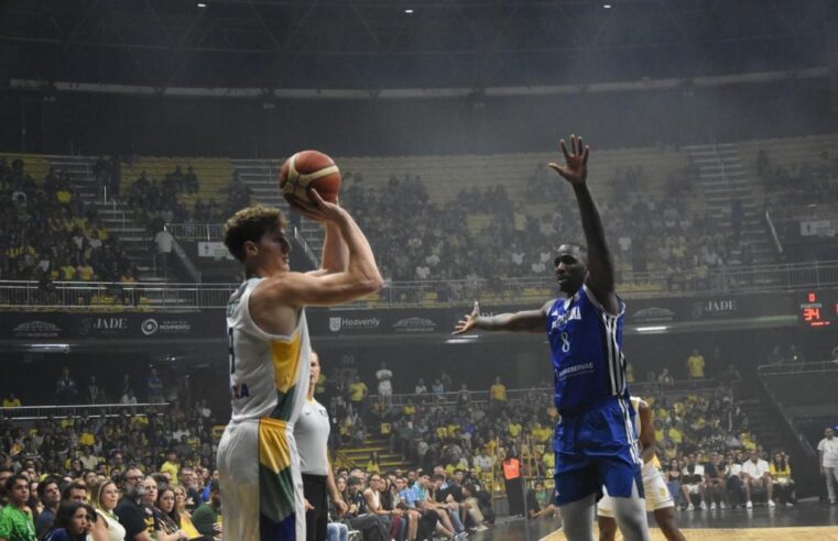Eliminatórias da Copa de Basquete: Brasil perde invencibilidade contra República Dominicana no Nilson Nelson