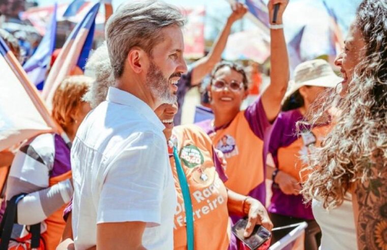 Em agenda em Taguatinga, Grass promete apoio aos feirantes