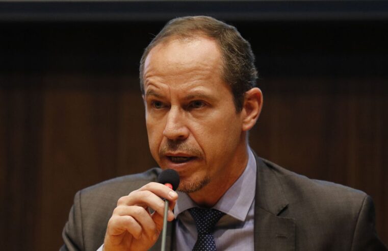 Em sabatina, Cappelli detalha planos de governo e faz críticas à gestão de Ibaneis e Celina
