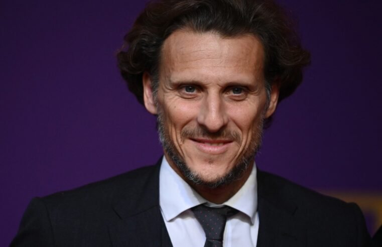Forlán assume seleção do Uruguai após saída de Bielsa e inicia reconstrução