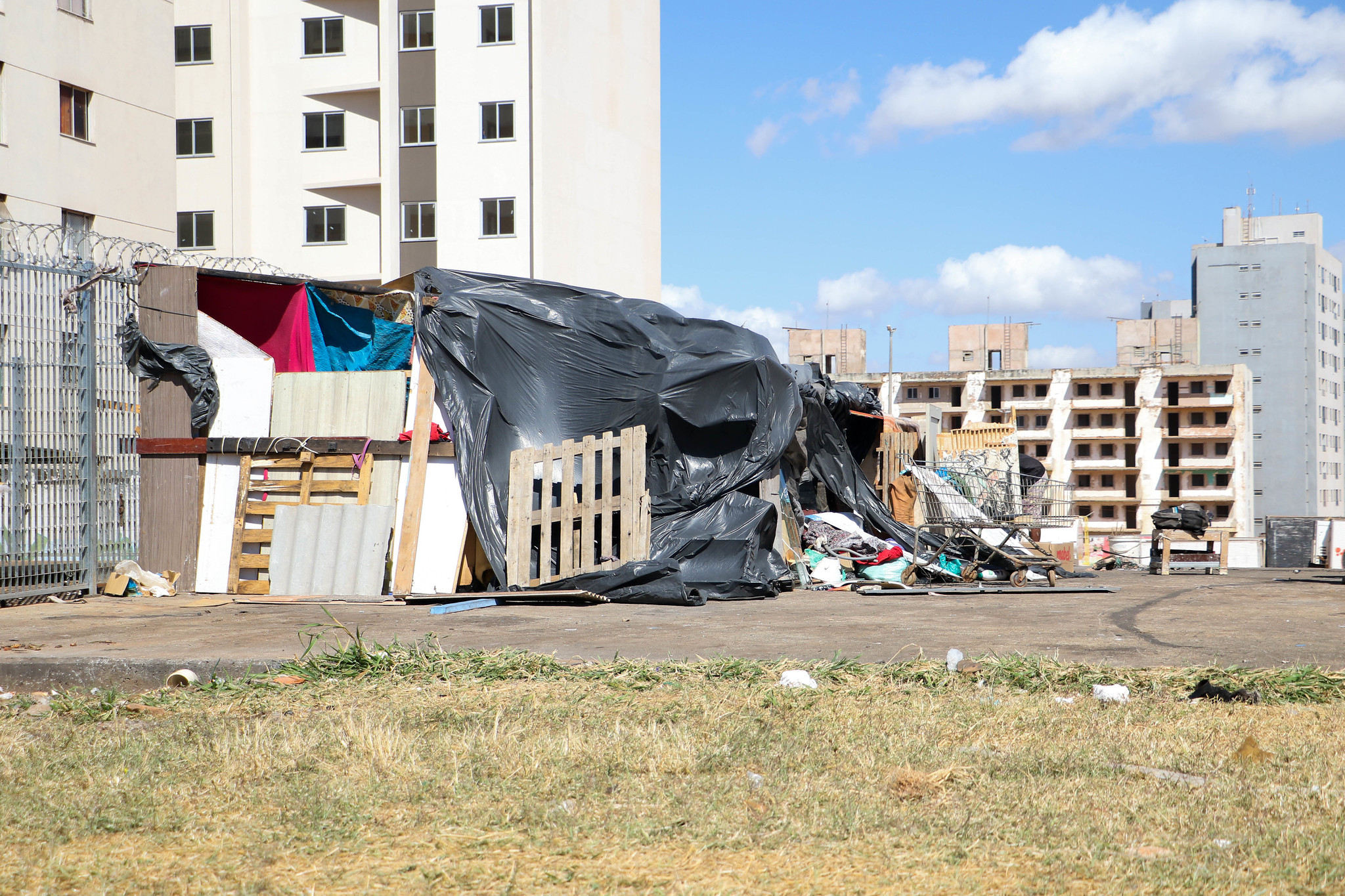 GDF faz ação de acolhimento para população de rua no Paranoá e em Ceilândia