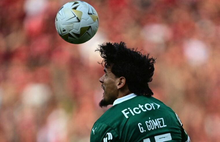 Gustavo Gómez segue fora contra o Inter e Palmeiras espera retorno na Libertadores