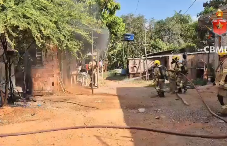 Incêndio destrói barraco e atinge segunda residência em São Sebastião