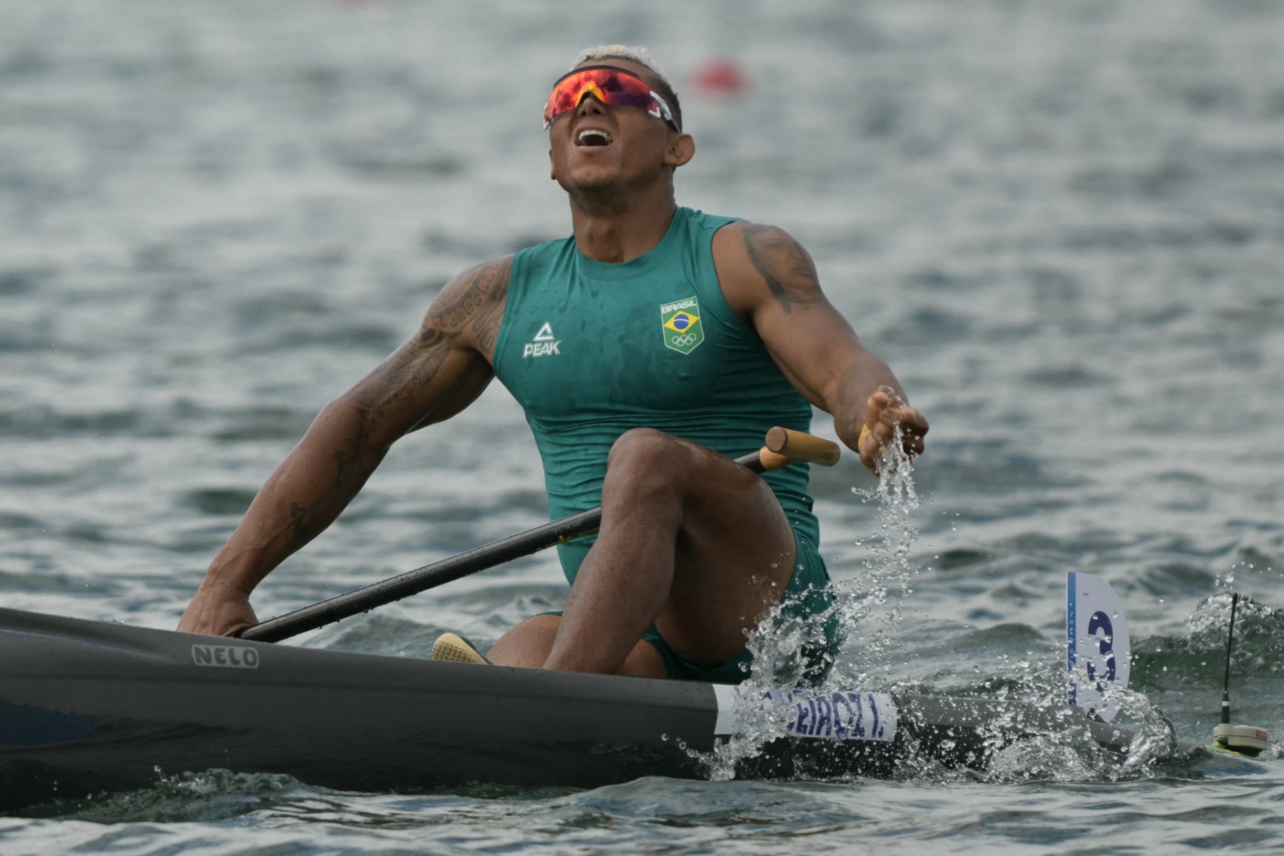 Isaquias Queiroz conquista o ouro no C1 500m no Mundial de Canoagem