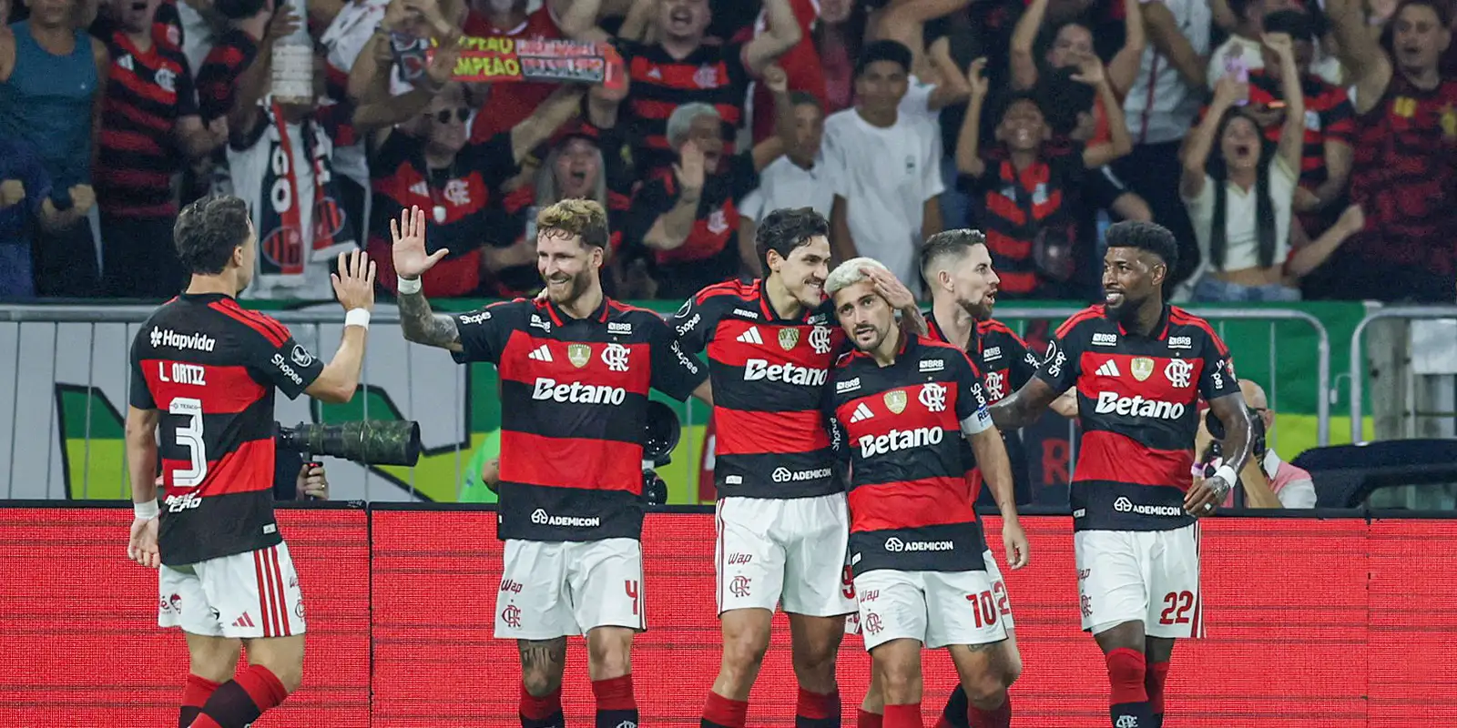 Libertadores: Flamengo elimina Cruzeiro e mantém vivo sonho do penta