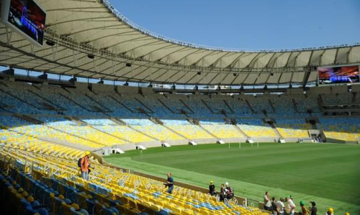 Maracanã abre Copa Feminina com Brasil e final no Rio