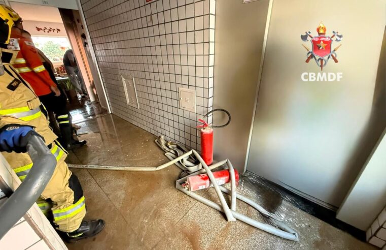 Moradora é levada ao hospital após incêndio em apartamento no Cruzeiro