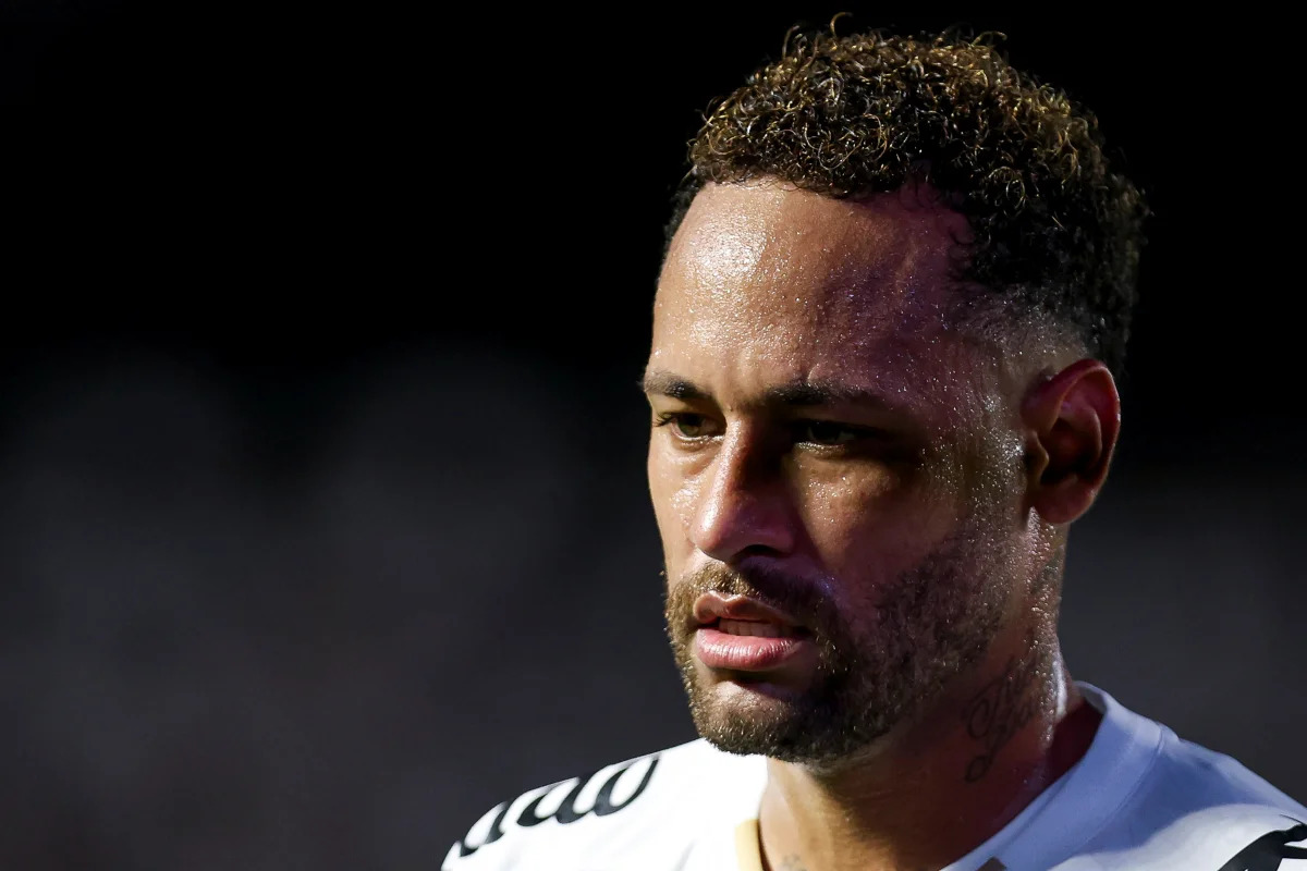 Neymar cobra apoio da torcida do Santos após vitória na Sul-Americana