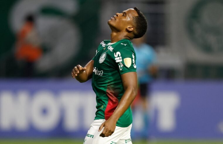 Palmeiras se afoba, é contido pelo Inter e empata em casa