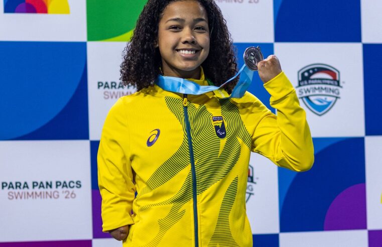 Parapan-Pacífico: nadadora Alessandra quebra recorde mundial
