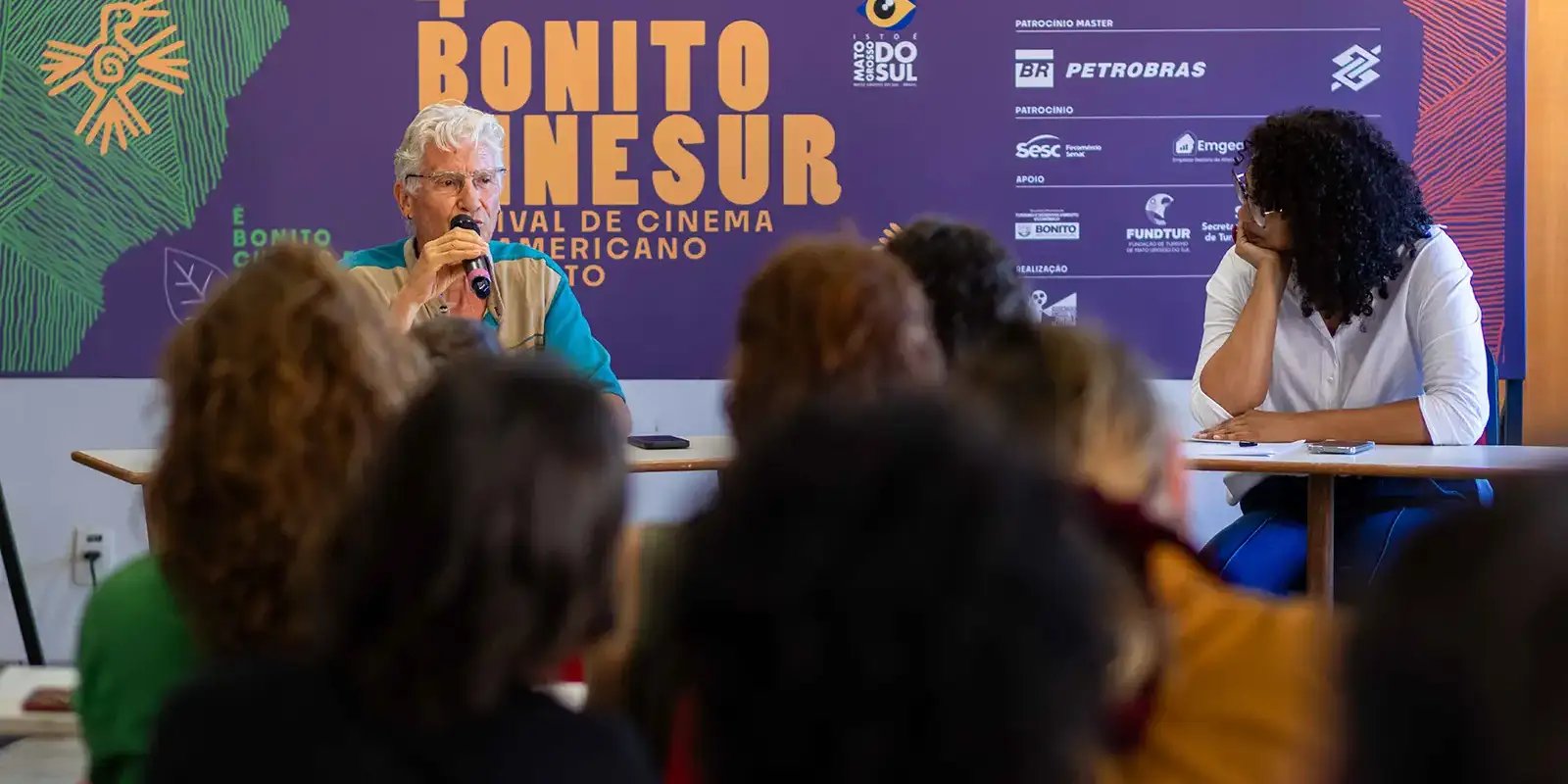 Projeto Vídeo nas Aldeias alerta para risco de perder acervo