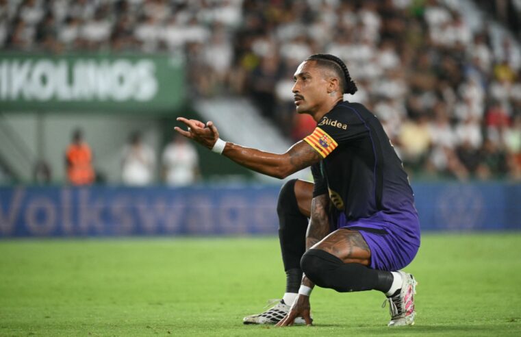 Raphinha marca 2 e dá assistência na goleada do Barcelona sobre o Elche em LaLiga
