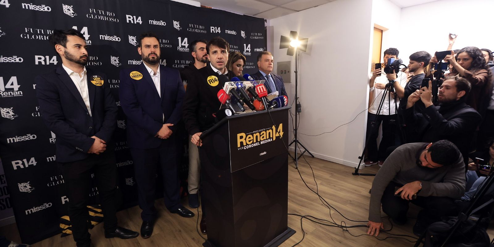 Renan Santos diz que vai pedir liminar contra suspensão de candidatura