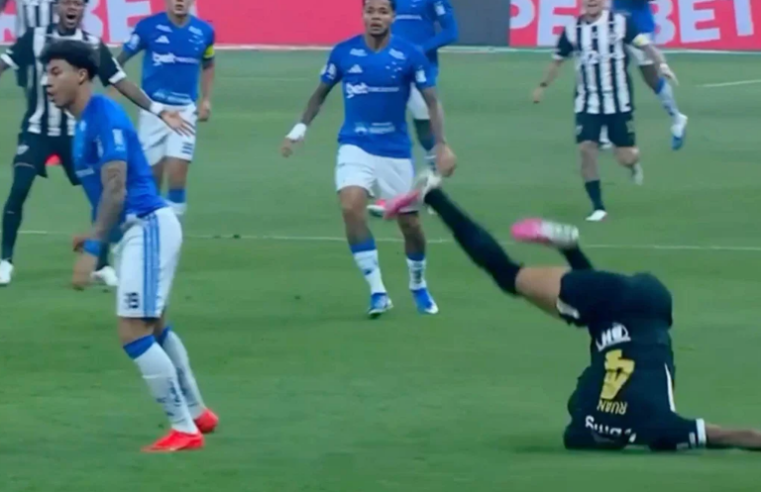 Ruan chama Kaio Jorge de “mau caráter” após lance que o tirou do clássico