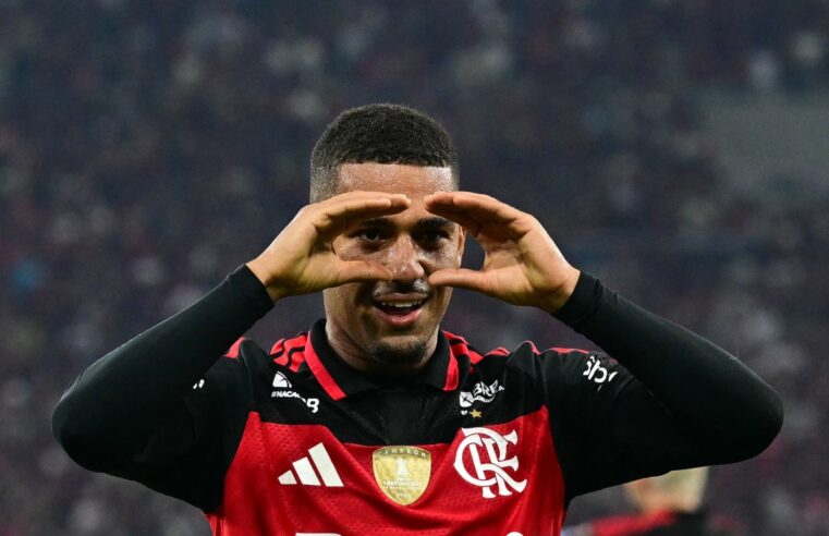 Samuel Lino faz dois, Flamengo atropela o Botafogo e joga pressão no Palmeiras