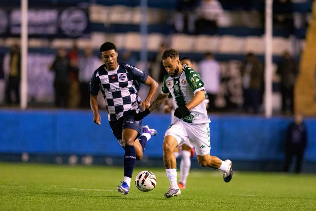 Série D: Gama fica no empate contra São José e pode subir no Bezerrão