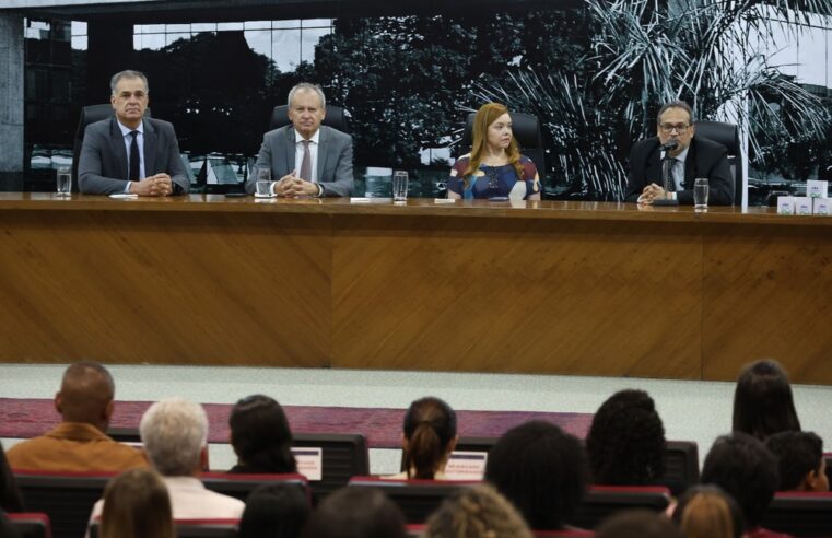TJDFT realiza evento para valorizar estagiários