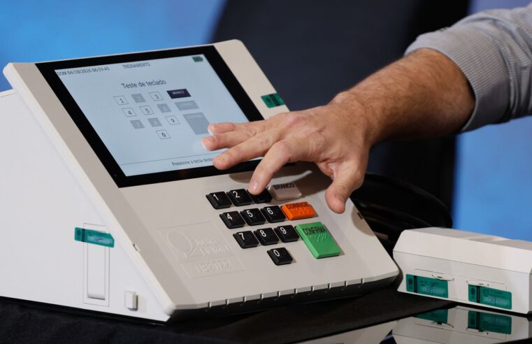 Totalização dos votos é aberta, auditável e segura, diz TSE