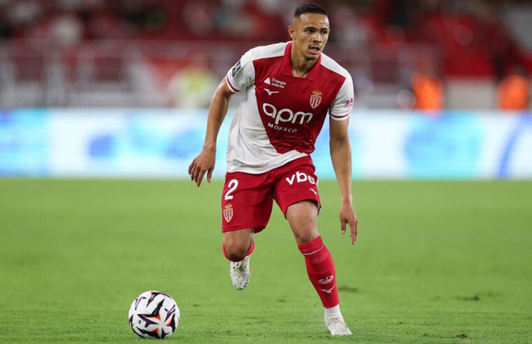 Ancelotti convoca Vanderson para substituir Wesley, cortado por lesão