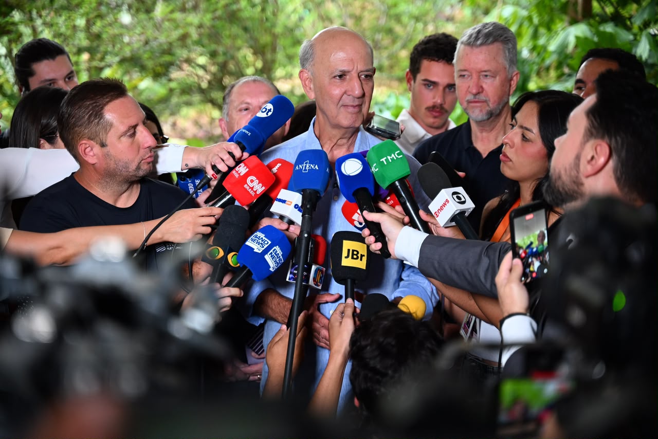 Arruda anuncia aposentadoria: “A vida é maior que a política”