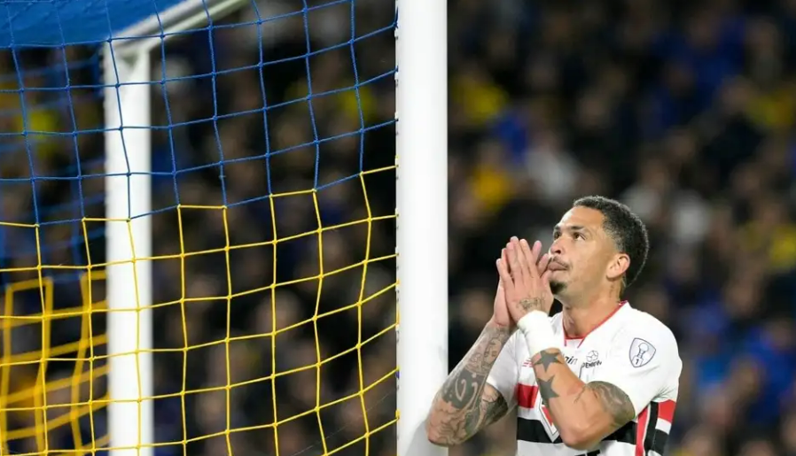 Boca Juniors vence São Paulo na Bombonera e abre vantagem na Sul-Americana