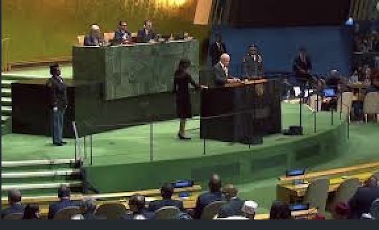 Campanha de Lula rouba cenas de aplausos a Guterres fingindo que eram para o petista