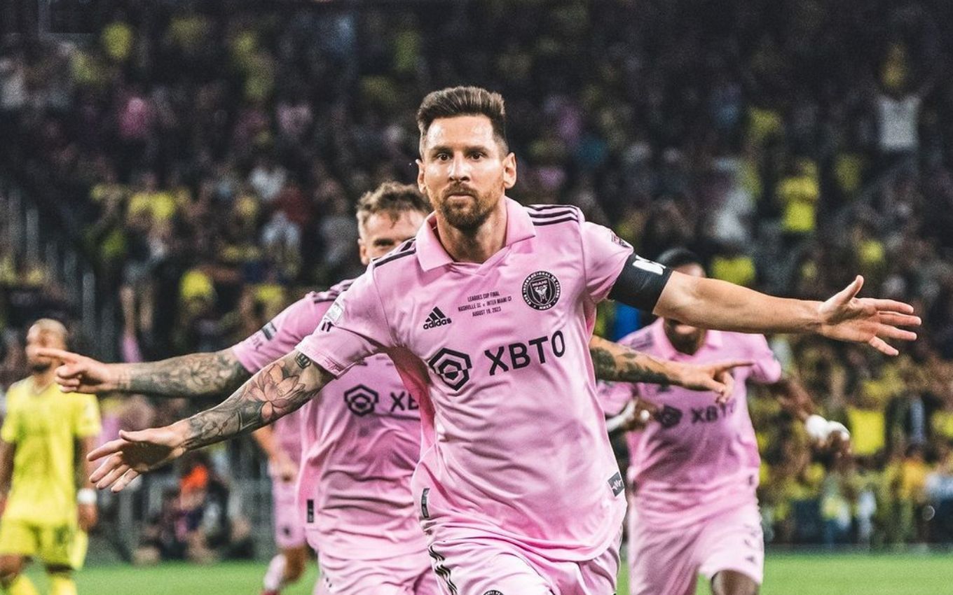 Com 100º gol de Messi, Inter Miami vence Cruz Azul e conquista sua primeira Campeones Cup