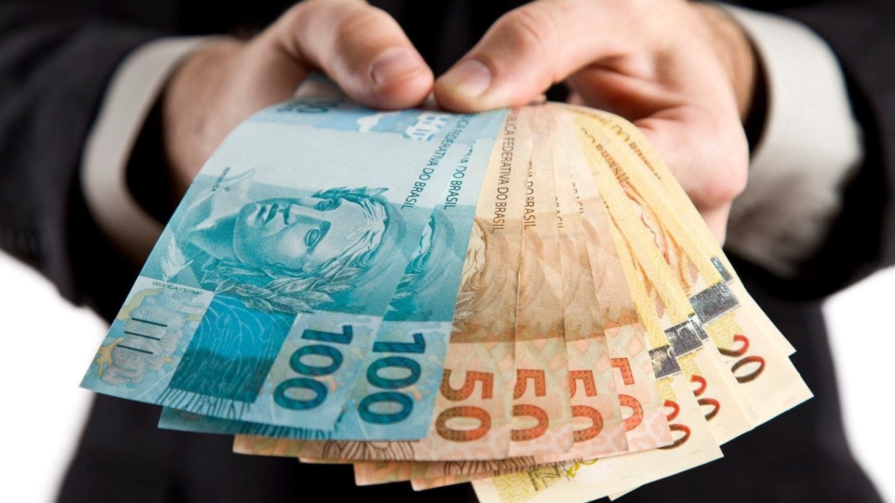 Dívida global bate recorde de US$ 365 trilhões, impulsionada por emergentes