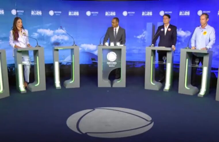 Entre propostas e cobranças, candidatos expõem caminhos para o DF em debate da Record