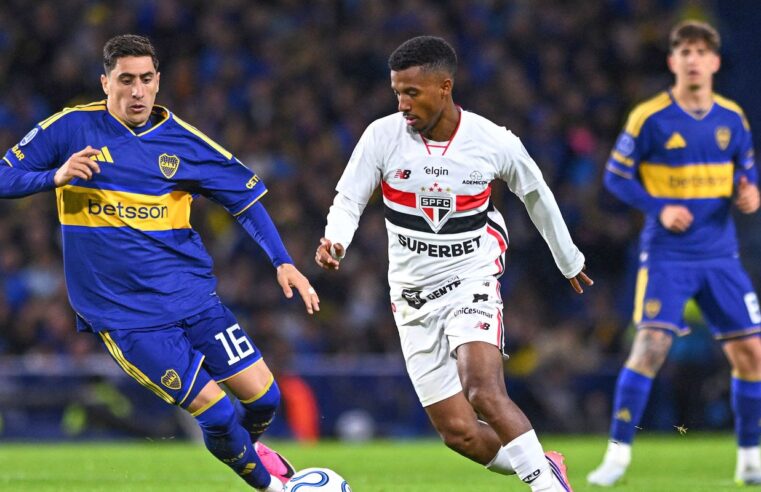Ex-Palmeiras marca e São Paulo perde do Boca Juniors na Sul-Americana