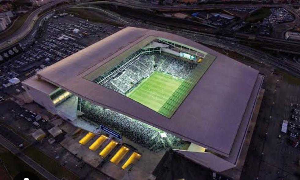 Polícia identifica seis torcedores que hostilizaram corintiano fã de Neymar no estádio