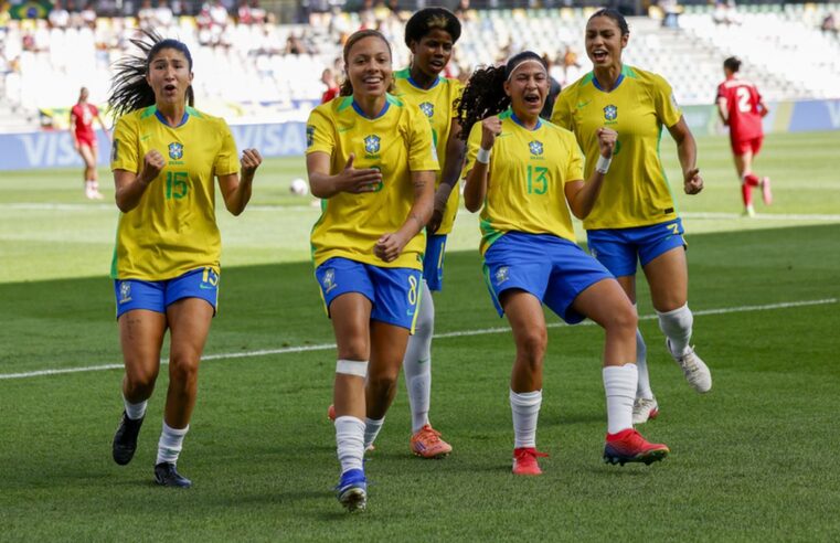 Seleção feminina derrota Canadá e avança às oitavas do Mundial Sub-20