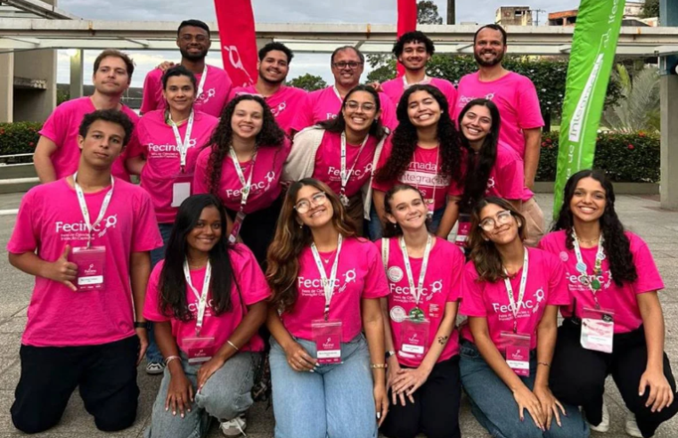 Sete jovens do DF viram embaixadores mirins da ciência