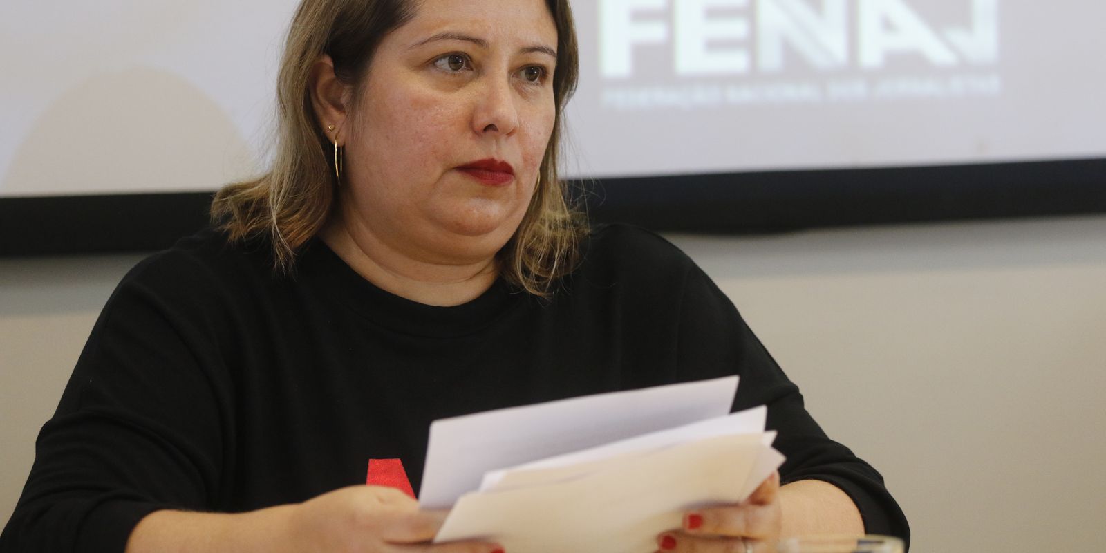 “Tiktokização” e crise sufocam propostas de campanha, diz Fenaj